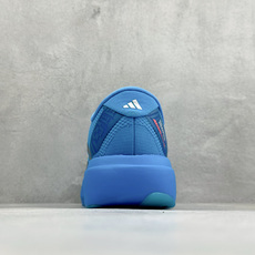 RS版Adidas Adizero Evo SL 阿迪超轻透气缓震跑鞋整体外观造型与adiZero Ad RS版Adidas Adizero Evo SL 阿迪超轻透气缓震跑鞋整体外观造型与adiZero Ad
