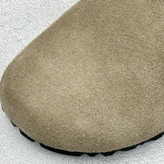 德国百年知名鞋履品牌·博肯 Birkenstock 半拖 采用质地柔软牛皮绒面革植入 羊羔毛鞋垫和里衬材质 中底搭载缓震 德国百年知名鞋履品牌·博肯 Birkenstock 半拖 采用质地柔软牛皮绒面革植入 羊羔毛鞋垫和里衬材质 中底搭载缓震