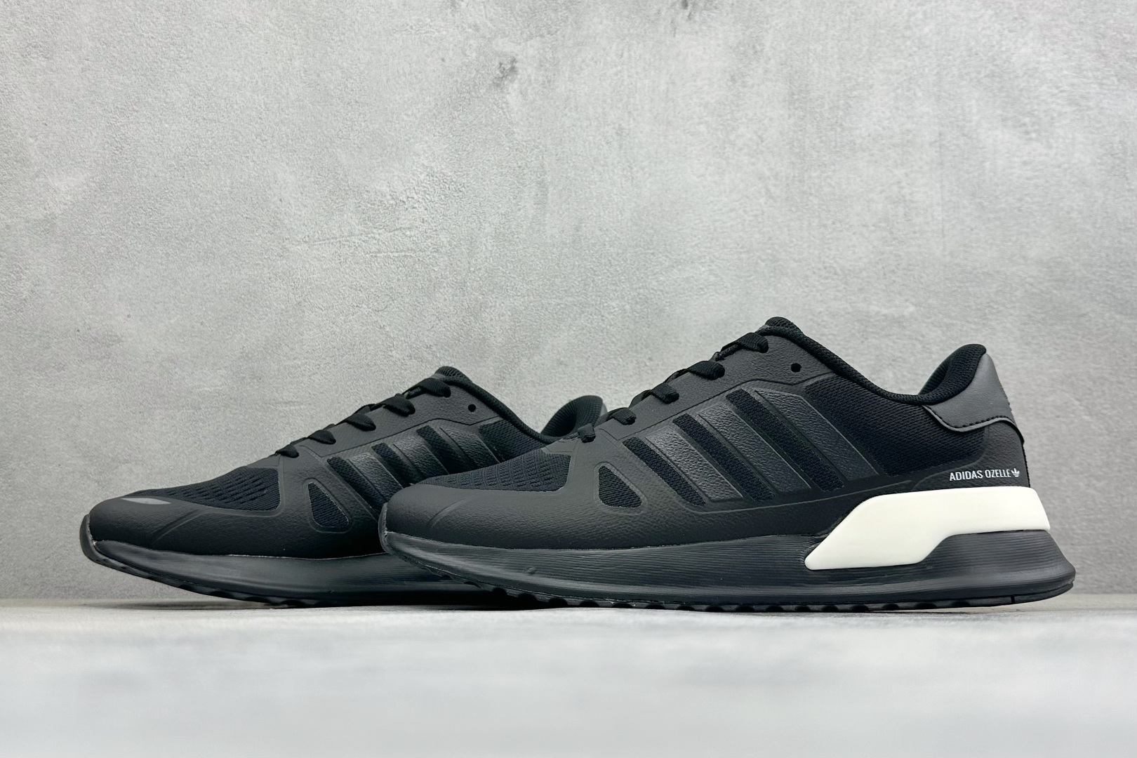 AD TUBULAR SHADOW 百搭舒适 减震耐磨 低帮运动跑鞋 货号：EG4953 尺码：39-45 