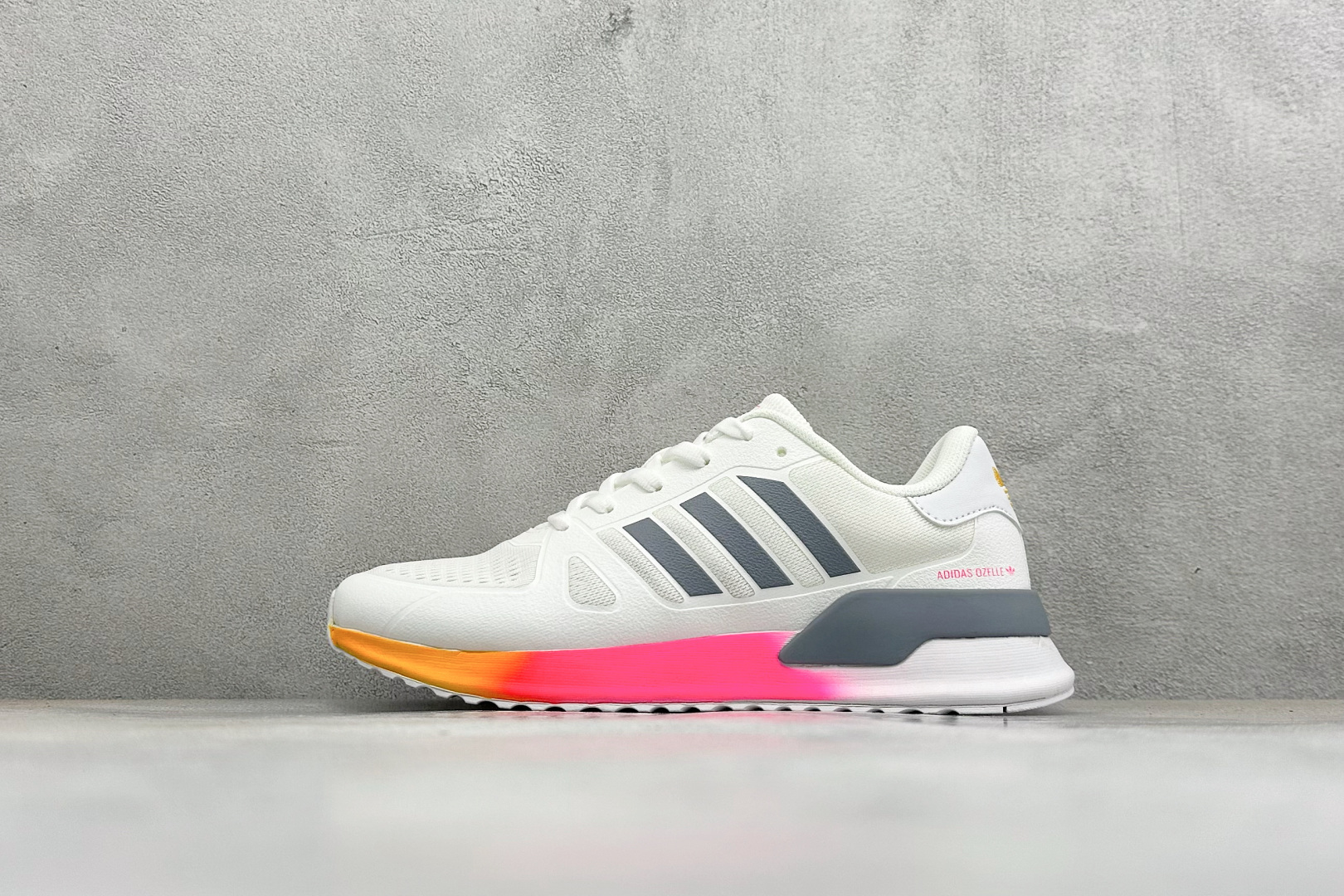 AD TUBULAR SHADOW 百搭舒适 减震耐磨 低帮运动跑鞋 货号：EG4911 尺码：36-45 