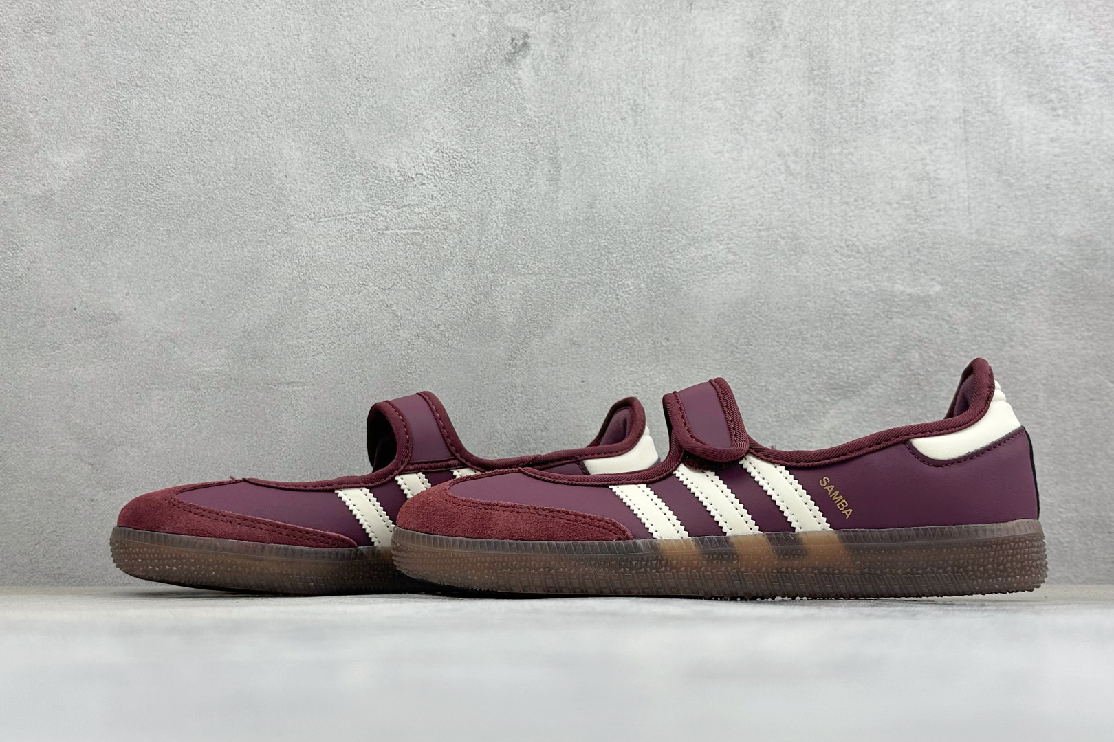 D版Adidas SAMBA JANE W 阿迪达斯 玛丽珍款 板鞋懒人一脚蹬运动鞋 货号：IH6561 尺码：35-4