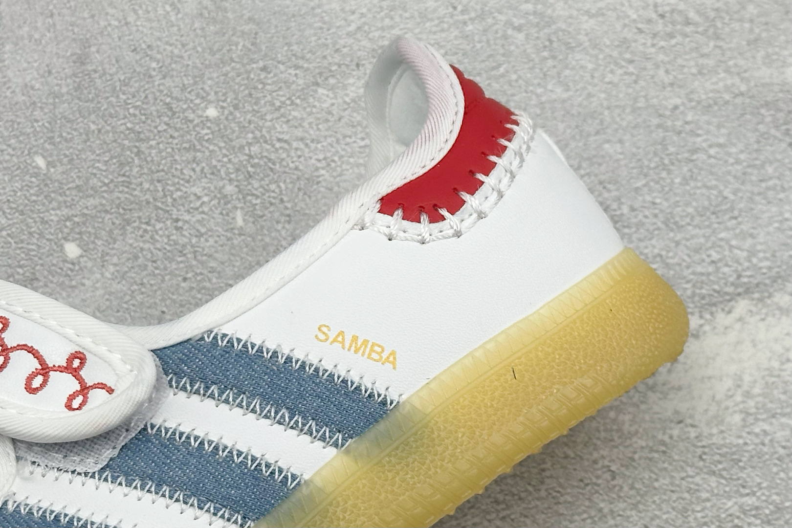 ZC版Adidas Samba Jane 阿迪达斯 玛丽珍懒人生活休闲鞋 货号：LA1428 尺码：36-45 