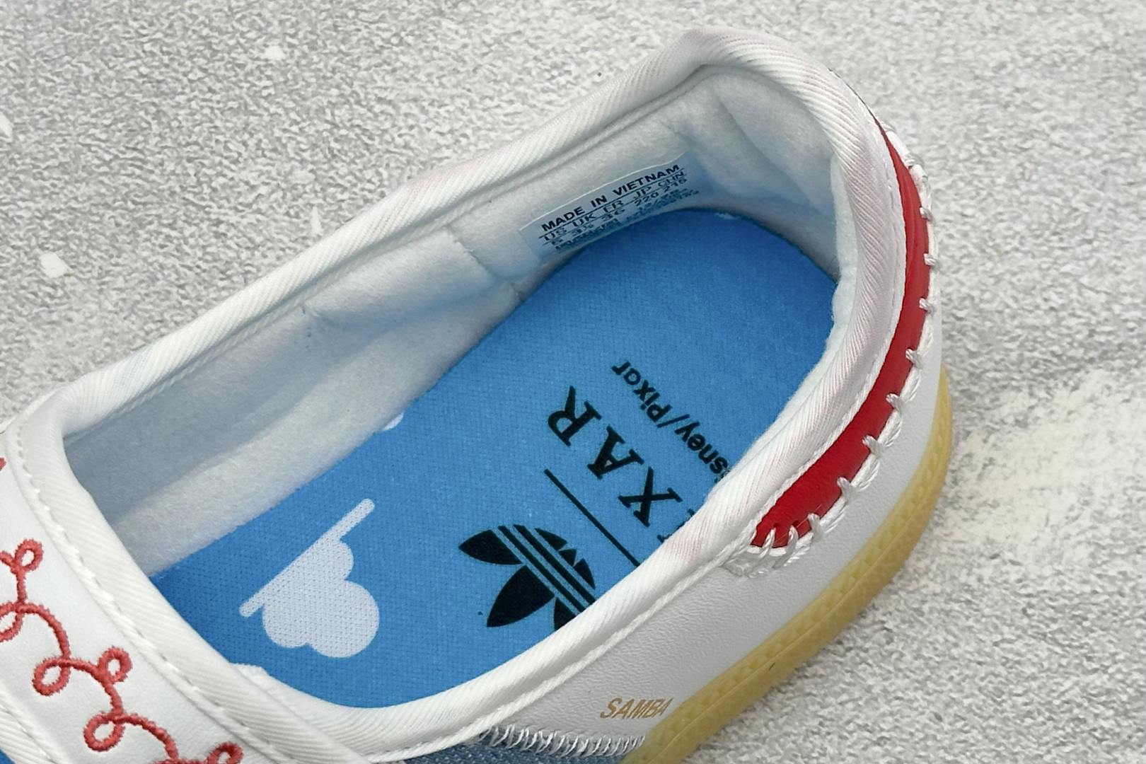 ZC版Adidas Samba Jane 阿迪达斯 玛丽珍懒人生活休闲鞋 货号：LA1428 尺码：36-45 