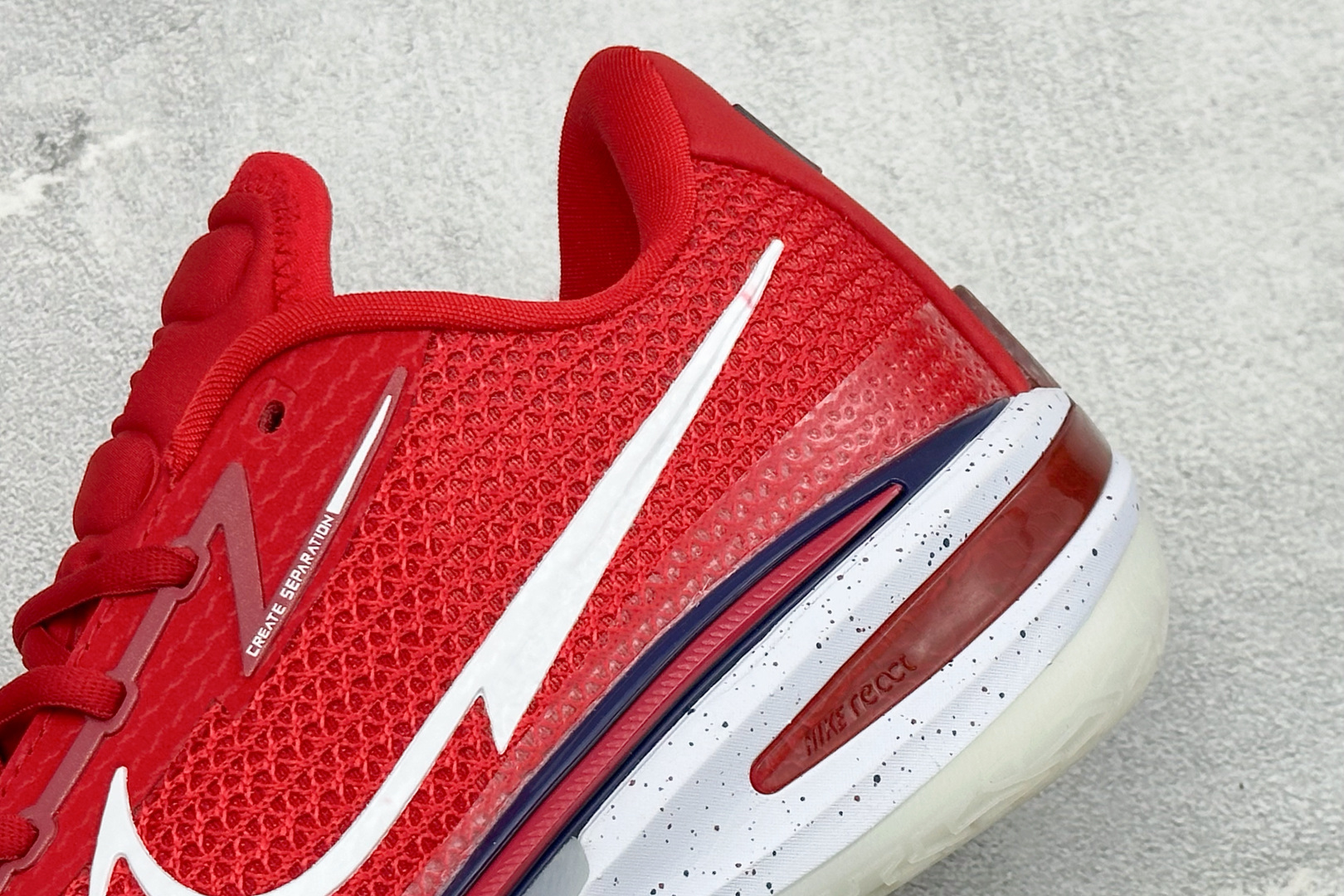 ZC版Nike Air Zoom G.T Cut EP舒适贴合 回弹抓地 实战篮球鞋 货号：CZ0175-604 尺码：