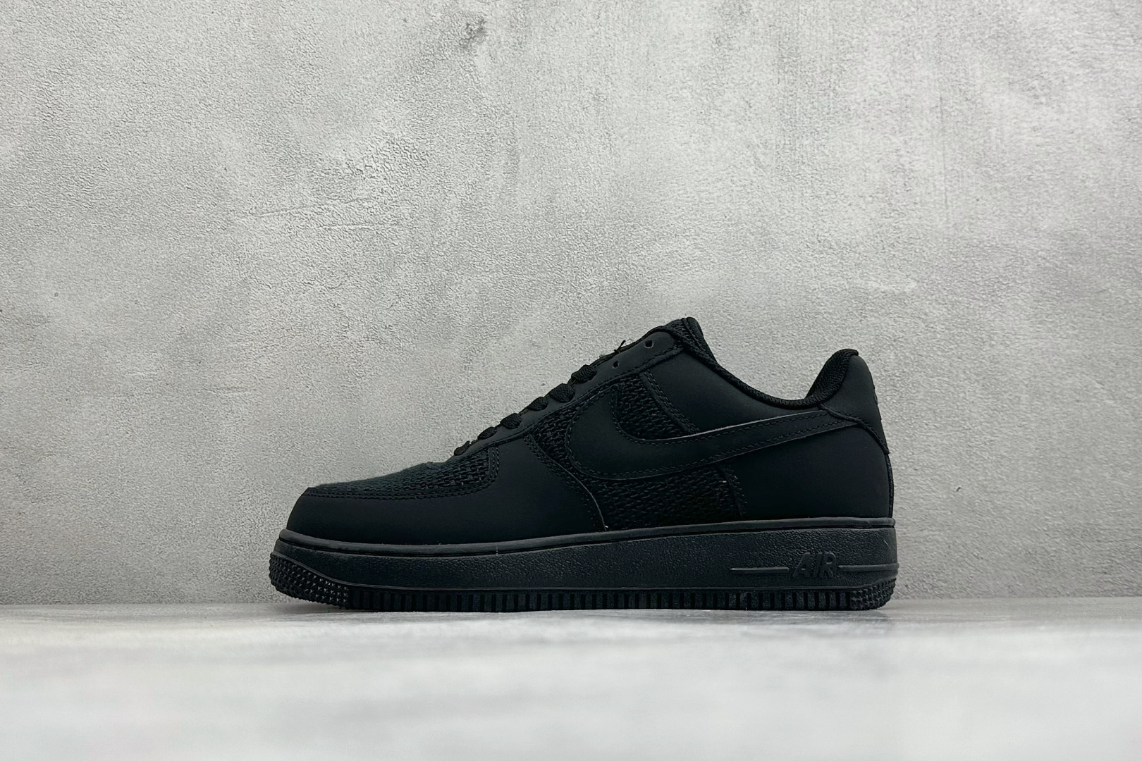 福利特价250P Nike Air Force 1'07 Low 联名 空军一号低帮休闲板鞋 #原楦原纸板 纯正空军版 福利特价250P Nike Air Force 1'07 Low 联名 空军一号低帮休闲板鞋 #原楦原纸板 纯正空军版