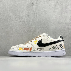 NIKE COURT VISION LO ‘DIY’定制 低帮百搭 透气休闲运动板鞋 兼顾舒适脚感和出众风范 演绎匠心之 NIKE COURT VISION LO ‘DIY’定制 低帮百搭 透气休闲运动板鞋 兼顾舒适脚感和出众风范 演绎匠心之