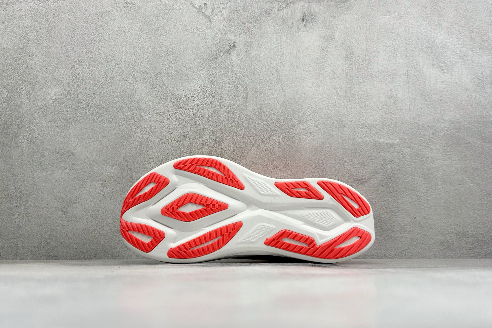 Asics Superblast 3 亚瑟士舒适透气运动跑鞋 货号:1013A177-300 尺码:36 36.5 37 Asics Superblast 3 亚瑟士舒适透气运动跑鞋 货号:1013A177-300 尺码:36 36.5 37
