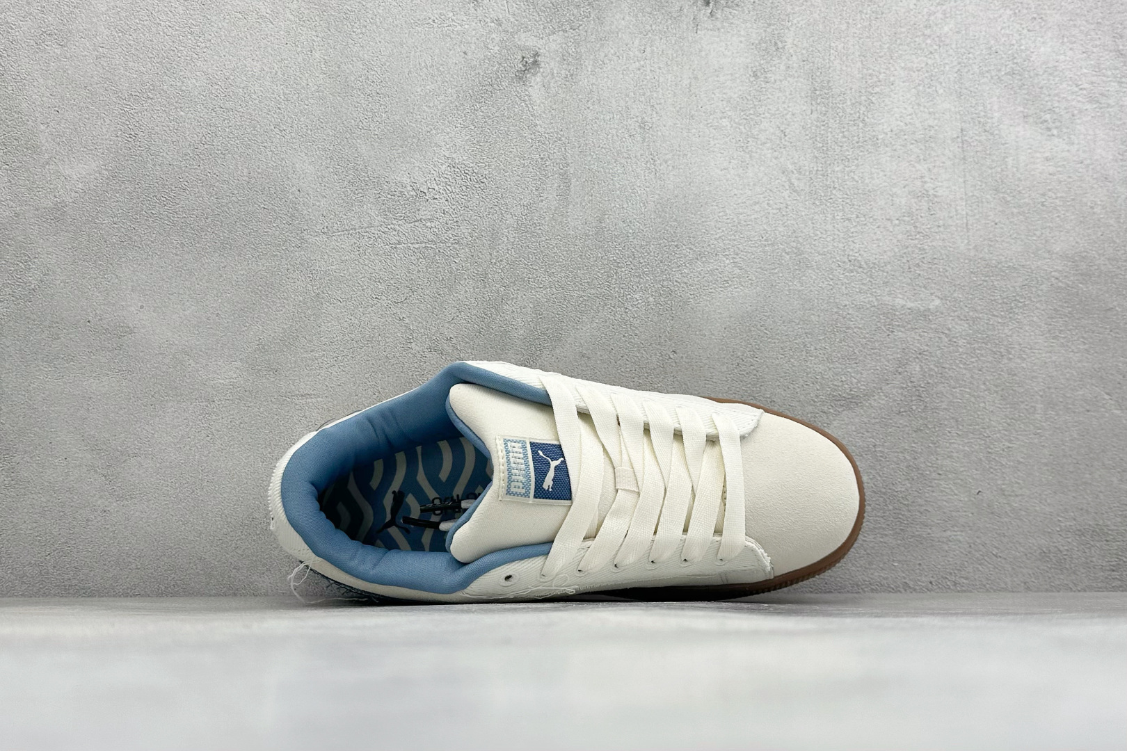 TG版PUMA Suede XL 百搭单品 彪马 防滑耐磨低帮板鞋 简约大方的造型设计，给人以随性休闲的时尚格调，穿着舒