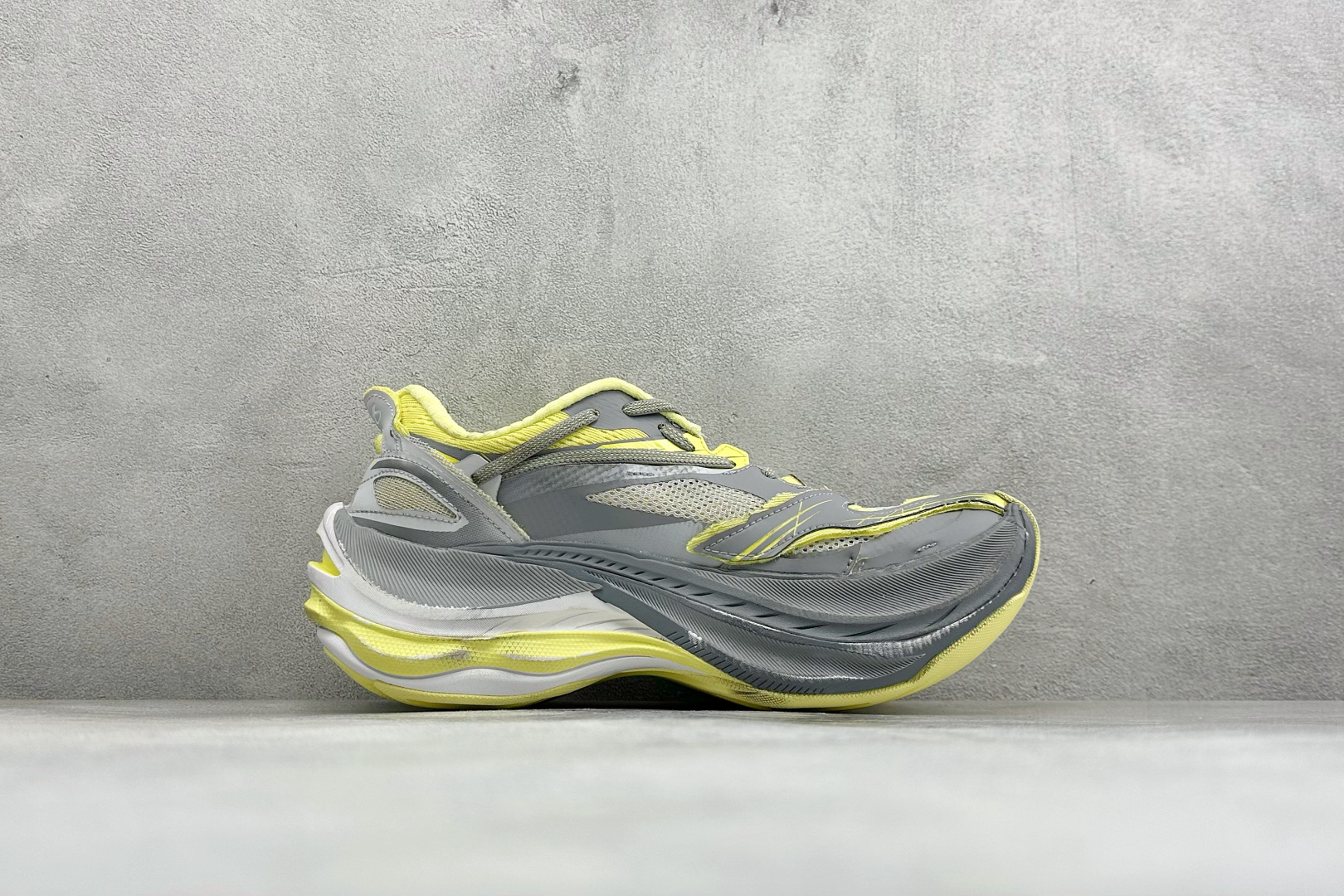 I8版Balenciaga巴黎世家 26代 货号：WMRTN-1197 尺码：35 36 37 38 39 40 41 