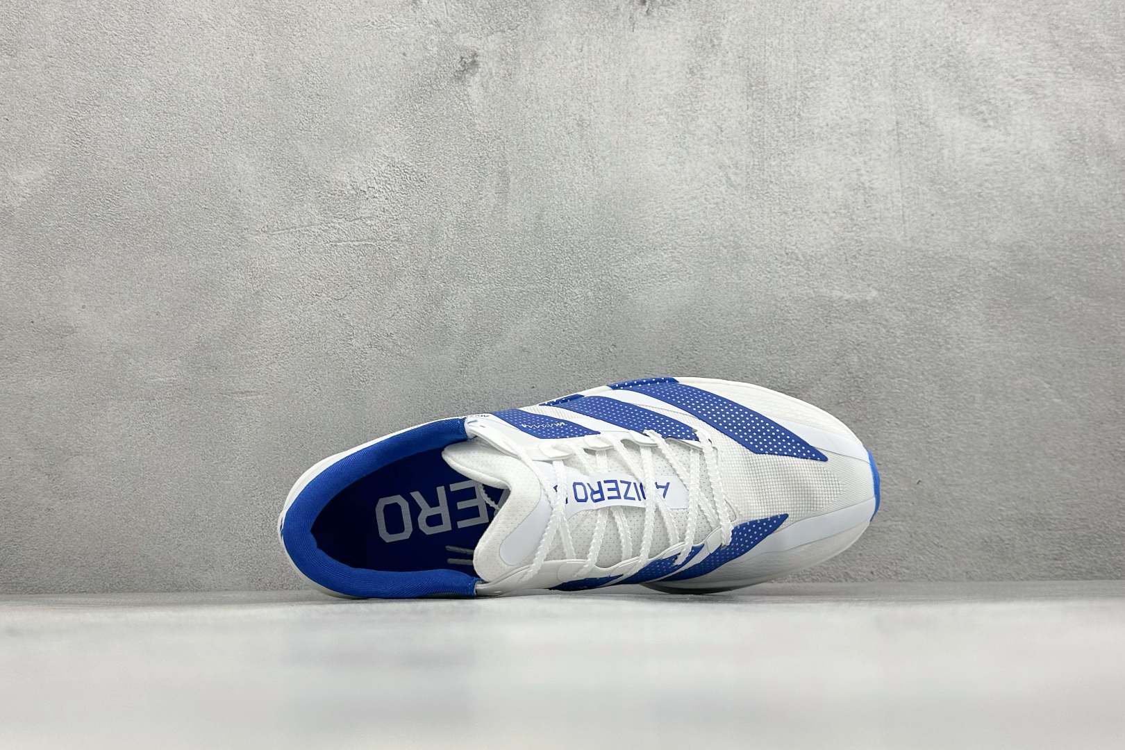 YD版Adidas Adizero Adios 10 阿迪达斯 马拉松飞线贾卡轻质透气休闲运动跑步鞋 采用双层透气网纱 