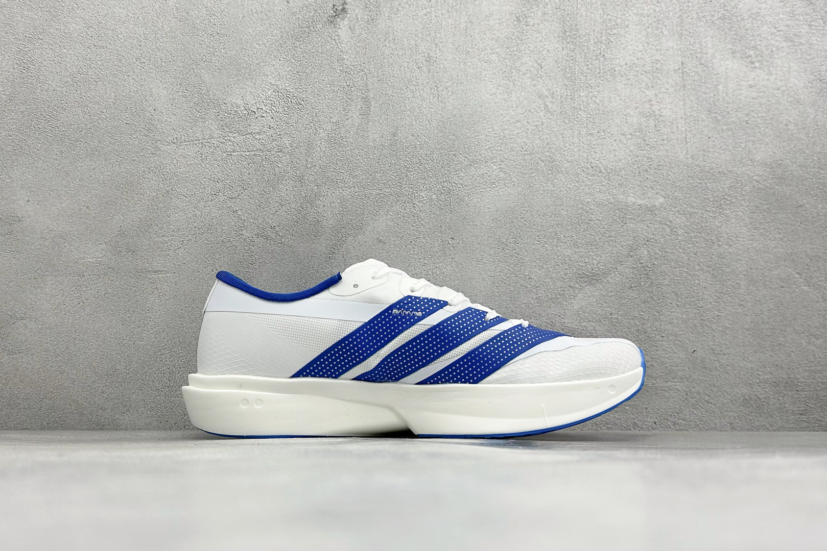 YD版Adidas Adizero Adios 10 阿迪达斯 马拉松飞线贾卡轻质透气休闲运动跑步鞋 采用双层透气网纱 