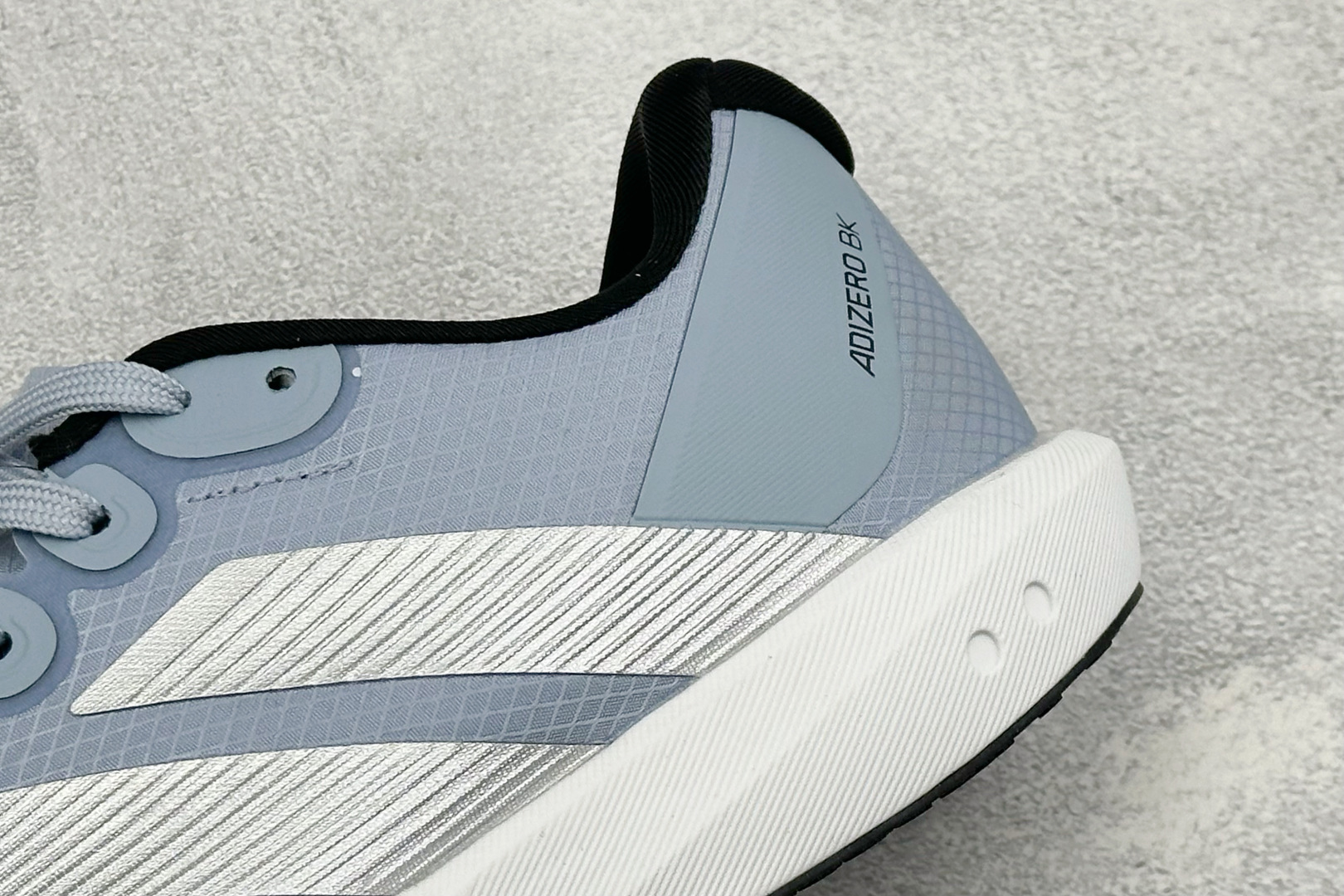 YD版Adidas ADIZEROBK 轻便透气缓震竞速跑步运动鞋 薄底竞训定位:前掌19mm/后掌23mm超薄中底, YD版Adidas ADIZEROBK 轻便透气缓震竞速跑步运动鞋 薄底竞训定位:前掌19mm/后掌23mm超薄中底,