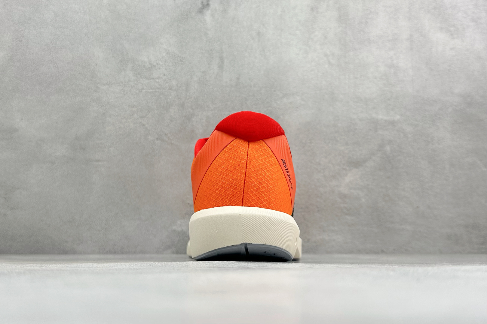 YD版Adidas ADIZEROBK 轻便透气缓震竞速跑步运动鞋 薄底竞训定位:前掌19mm/后掌23mm超薄中底, YD版Adidas ADIZEROBK 轻便透气缓震竞速跑步运动鞋 薄底竞训定位:前掌19mm/后掌23mm超薄中底,