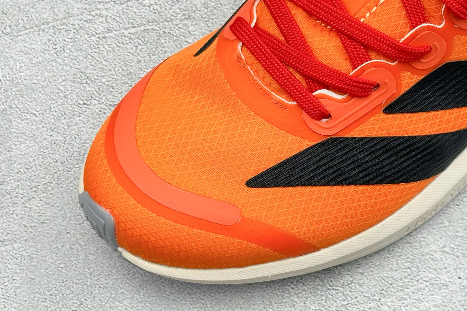 YD版Adidas ADIZEROBK 轻便透气缓震竞速跑步运动鞋 薄底竞训定位:前掌19mm/后掌23mm超薄中底, YD版Adidas ADIZEROBK 轻便透气缓震竞速跑步运动鞋 薄底竞训定位:前掌19mm/后掌23mm超薄中底,