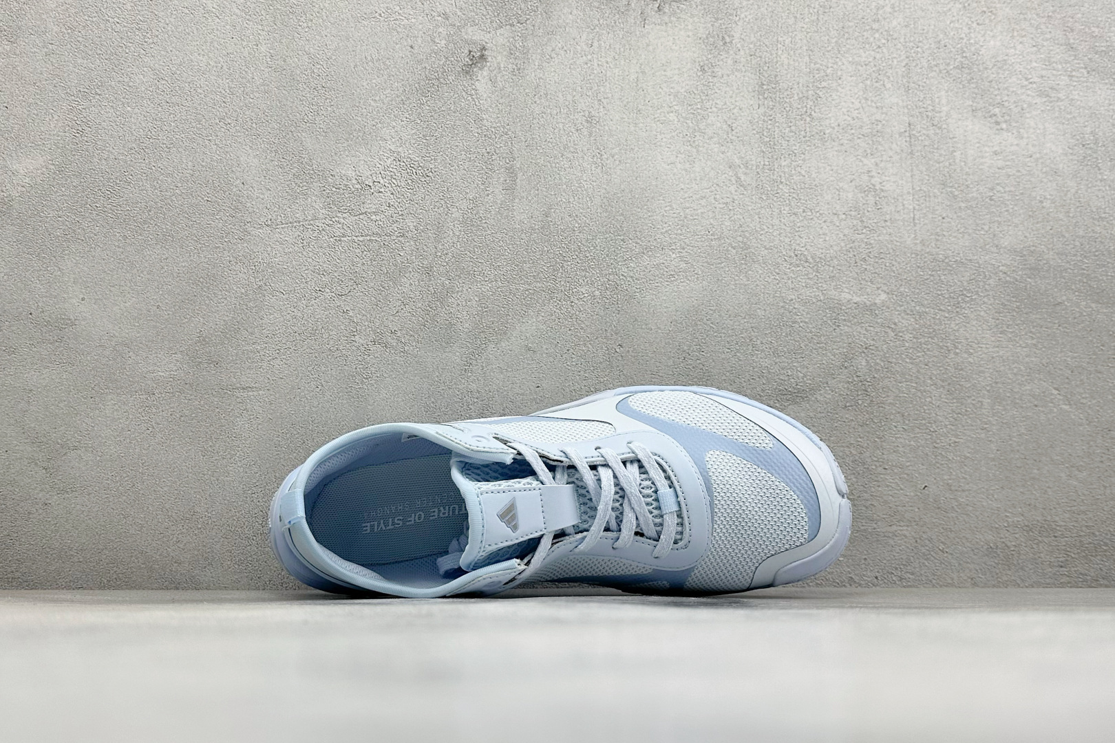 AD GROUNDFLOW 机能薄底运动生活休闲鞋 货号：KH7969 尺码：36-45 