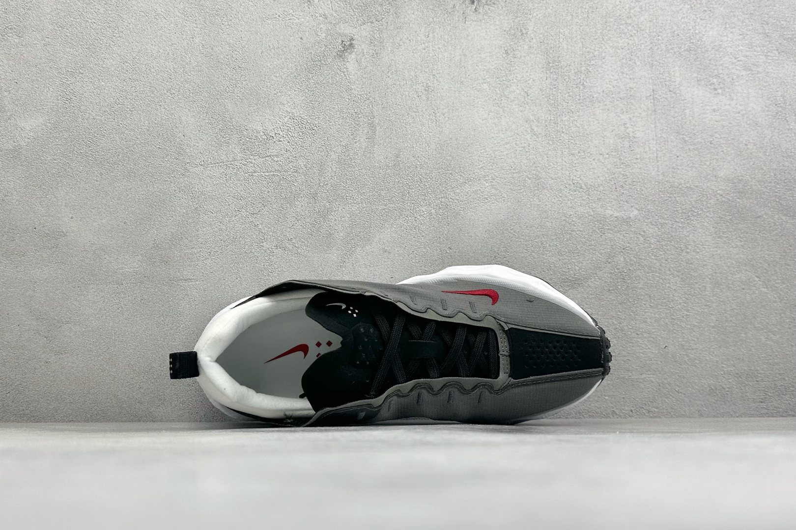 X版HYEIN SEO x Nike Ava Rover Hs II 联名跑鞋 货号：DX4215-306 尺码：36-