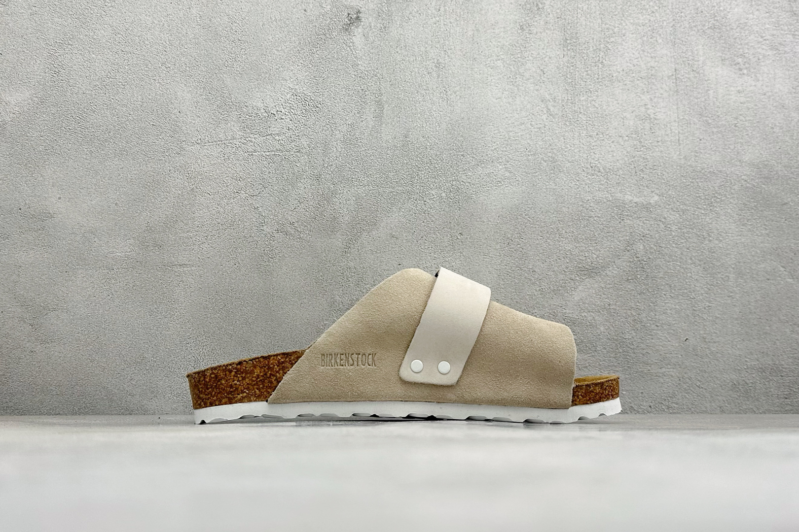 Birkenstock Boston 博肯/苏黎世 宽版 牛皮绒面革平底复古软木休闲鞋 博肯Birkenstock 勃肯 Birkenstock Boston 博肯/苏黎世 宽版 牛皮绒面革平底复古软木休闲鞋 博肯Birkenstock 勃肯
