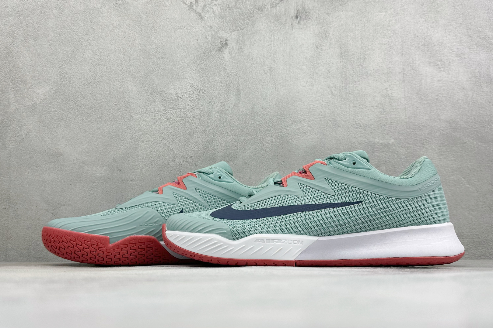 Nike ZOOM VAPOR PRO 3 HC 舒适百搭减震低帮网球鞋 货号：FV5552-004 尺码：36-45 