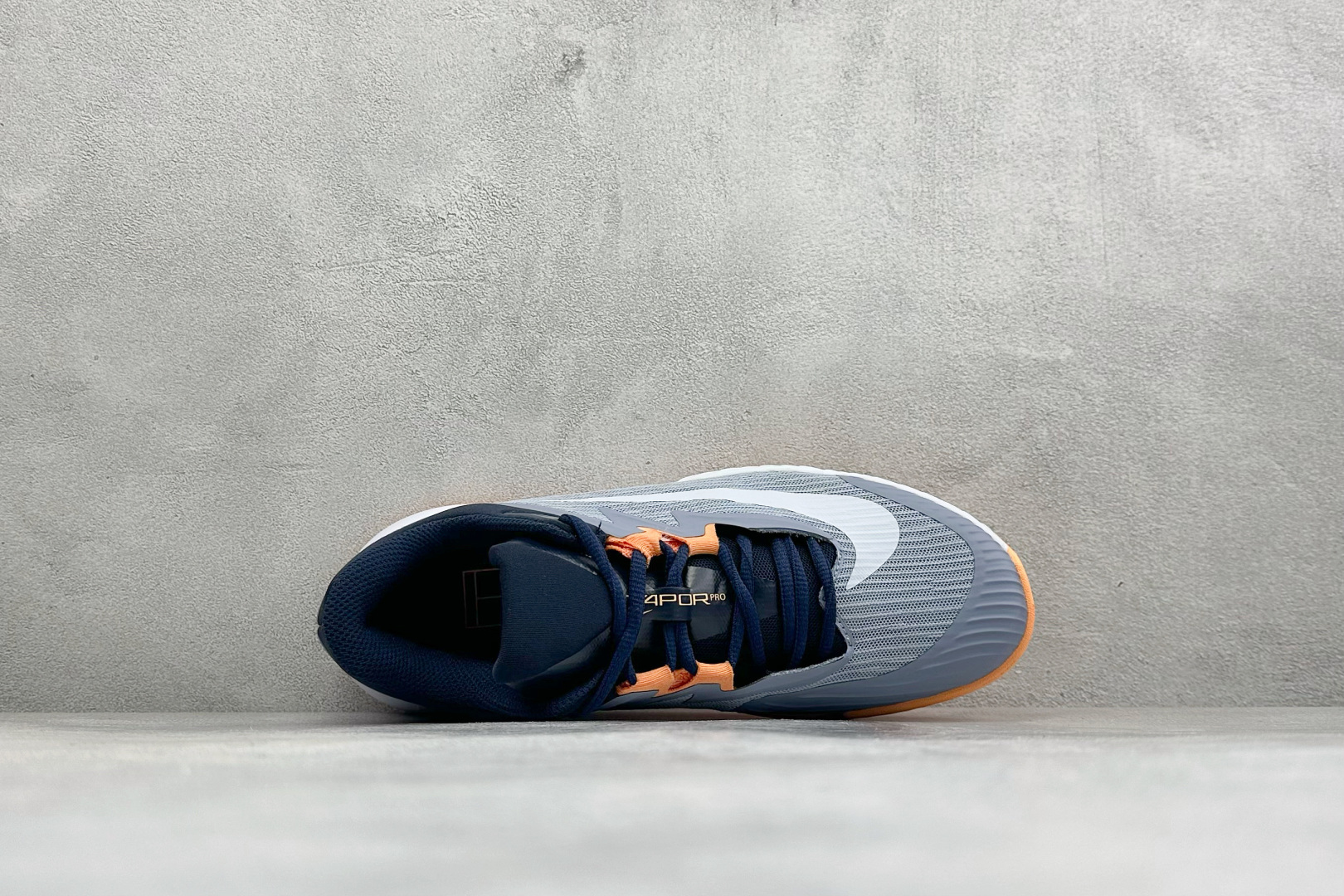 Nike ZOOM VAPOR PRO 3 HC 舒适百搭减震低帮网球鞋 货号：FZ2161-400 尺码：36-45 