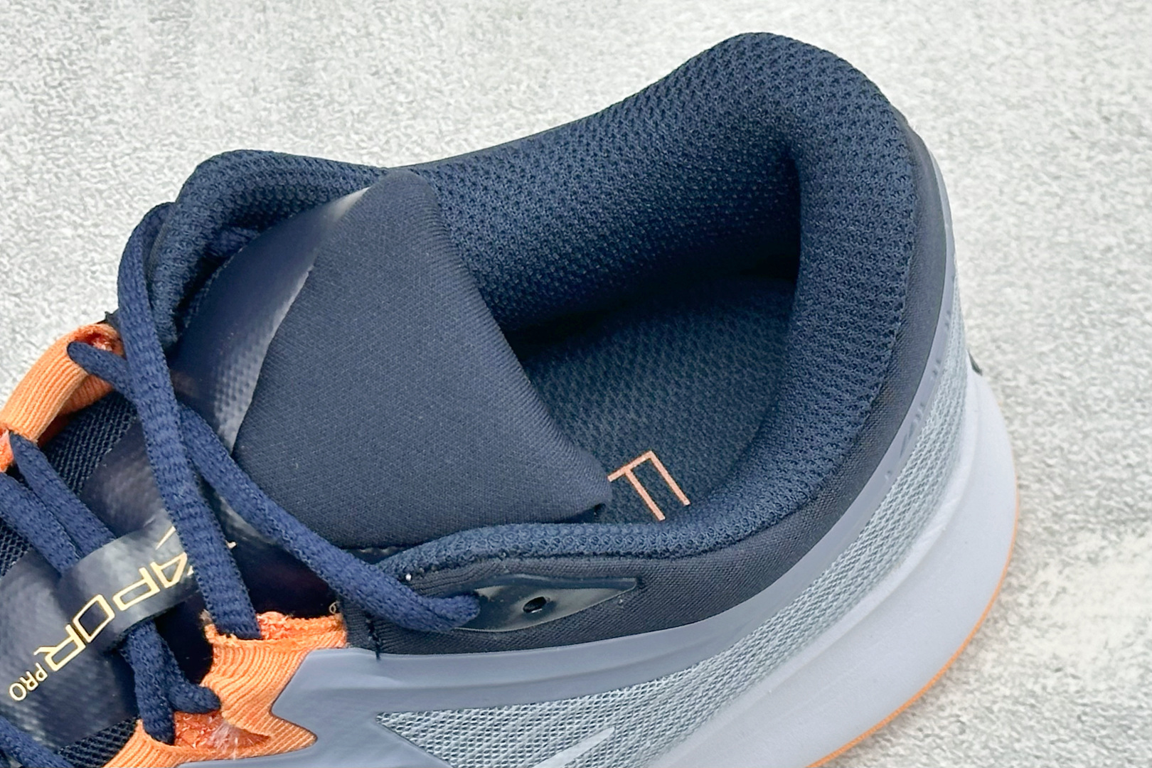 Nike ZOOM VAPOR PRO 3 HC 舒适百搭减震低帮网球鞋 货号：FZ2161-400 尺码：36-45 