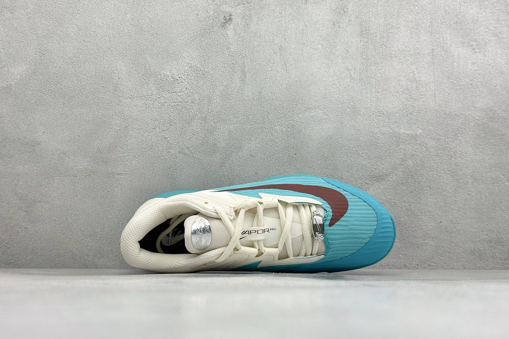 Nike ZOOM VAPOR PRO 3 HC 舒适百搭减震低帮网球鞋 货号：HJ6641-300 尺码：36-45 