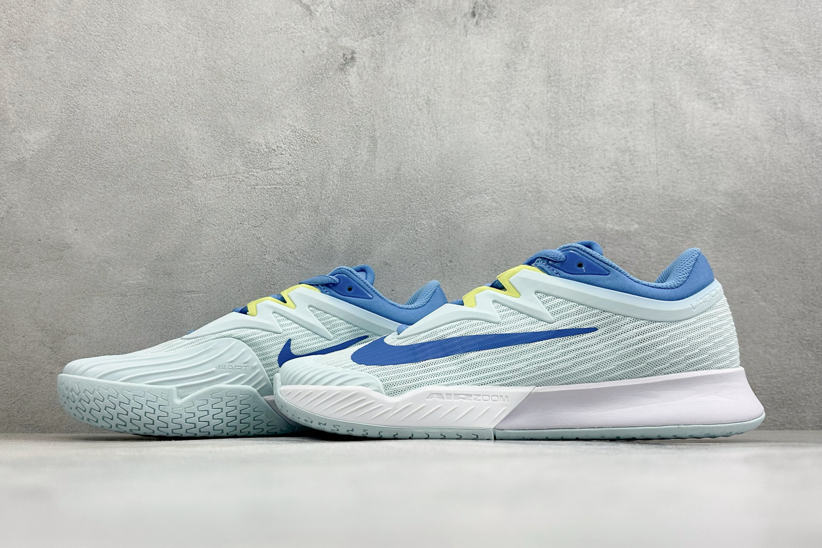 Nike ZOOM VAPOR PRO 3 HC 舒适百搭减震低帮网球鞋 货号：FV2158-400 尺码：36-45 