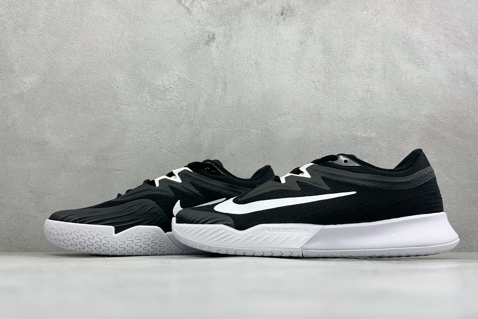 Nike ZOOM VAPOR PRO 3 HC 舒适百搭减震低帮网球鞋 货号：FZ2161-002 尺码：36-45 