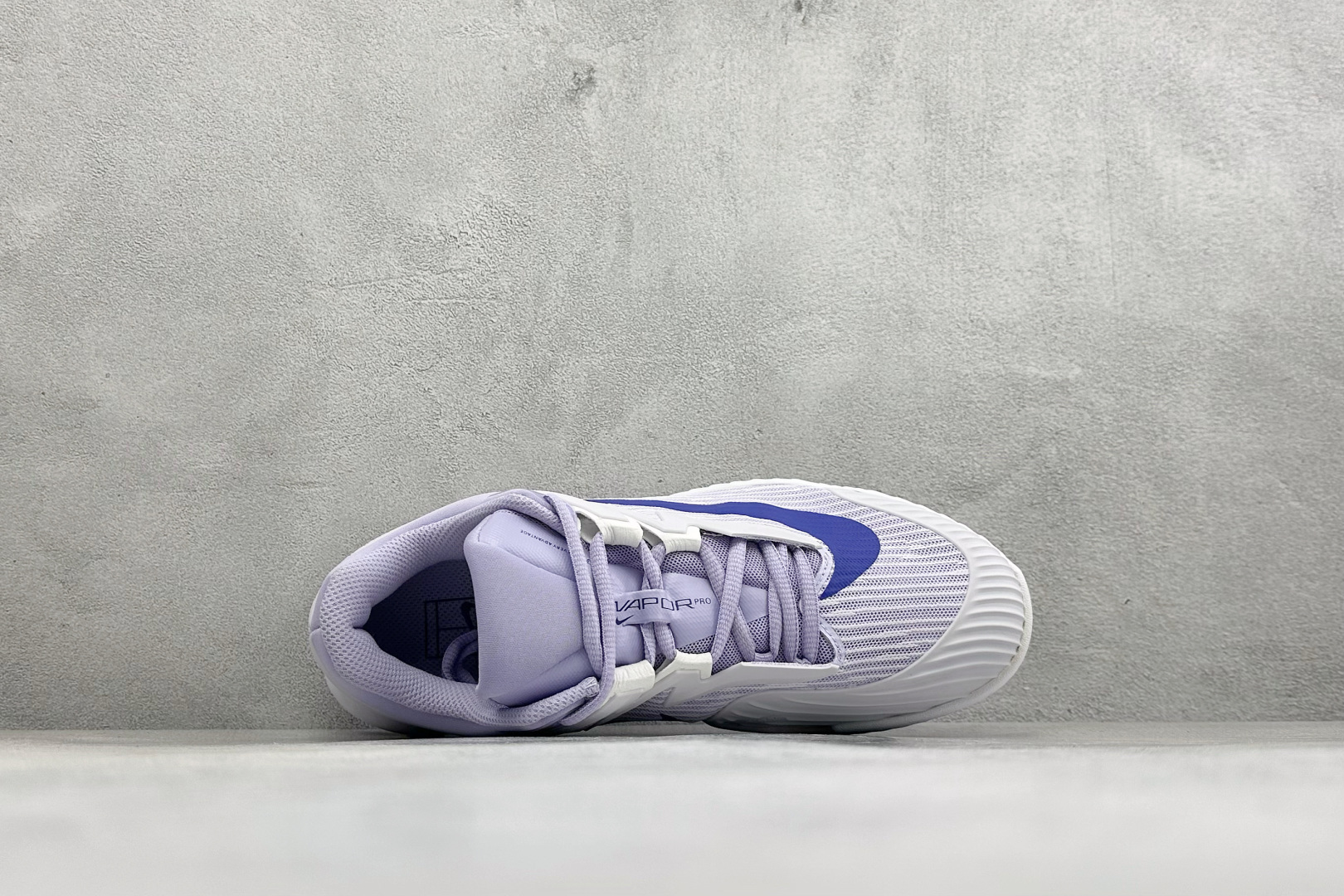 Nike ZOOM VAPOR PRO 3 HC 舒适百搭减震低帮网球鞋 货号：FZ2158-500 尺码：36-45 