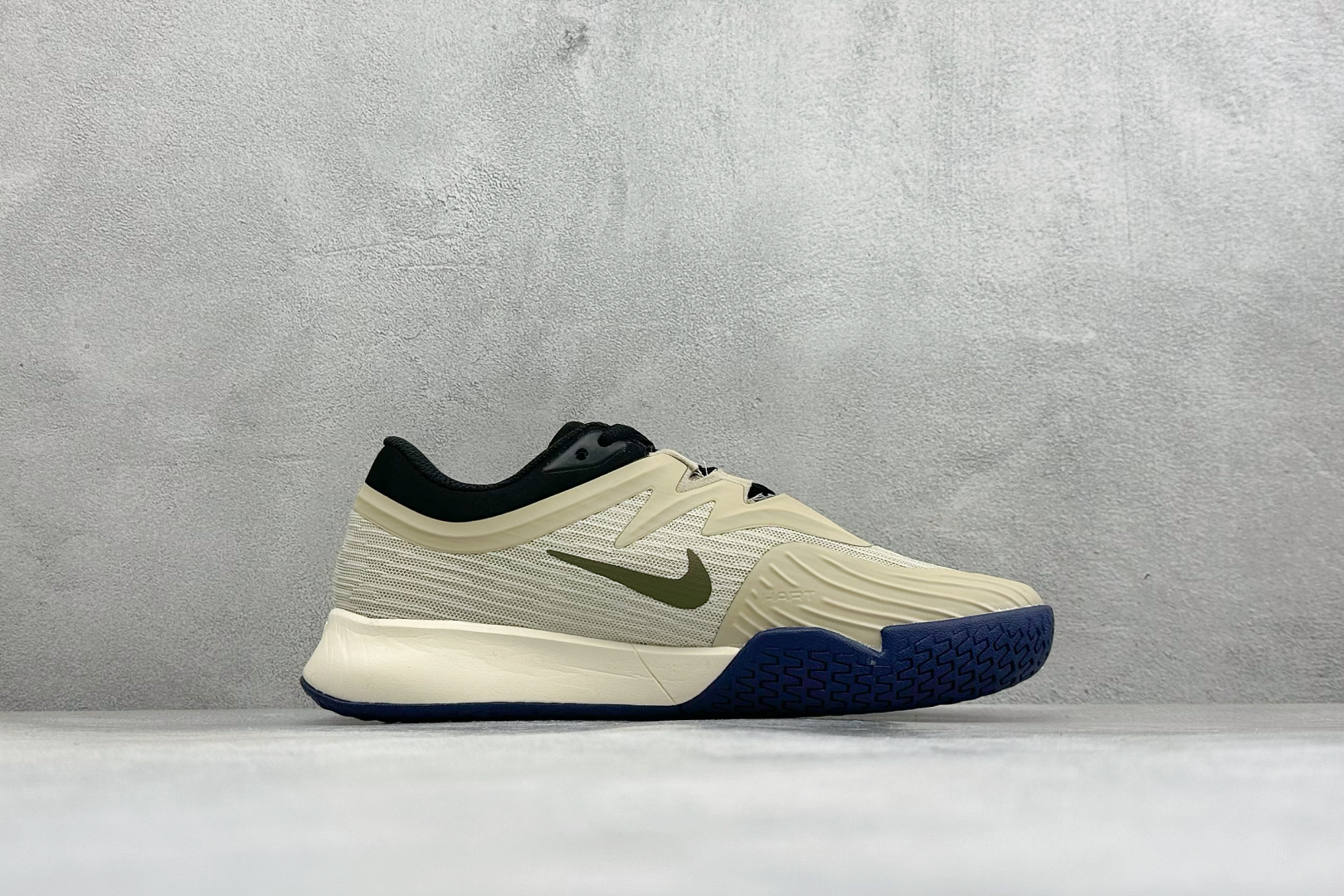 Nike ZOOM VAPOR PRO 3 HC 舒适百搭减震低帮网球鞋 货号：HV1483-200 尺码：36-45 