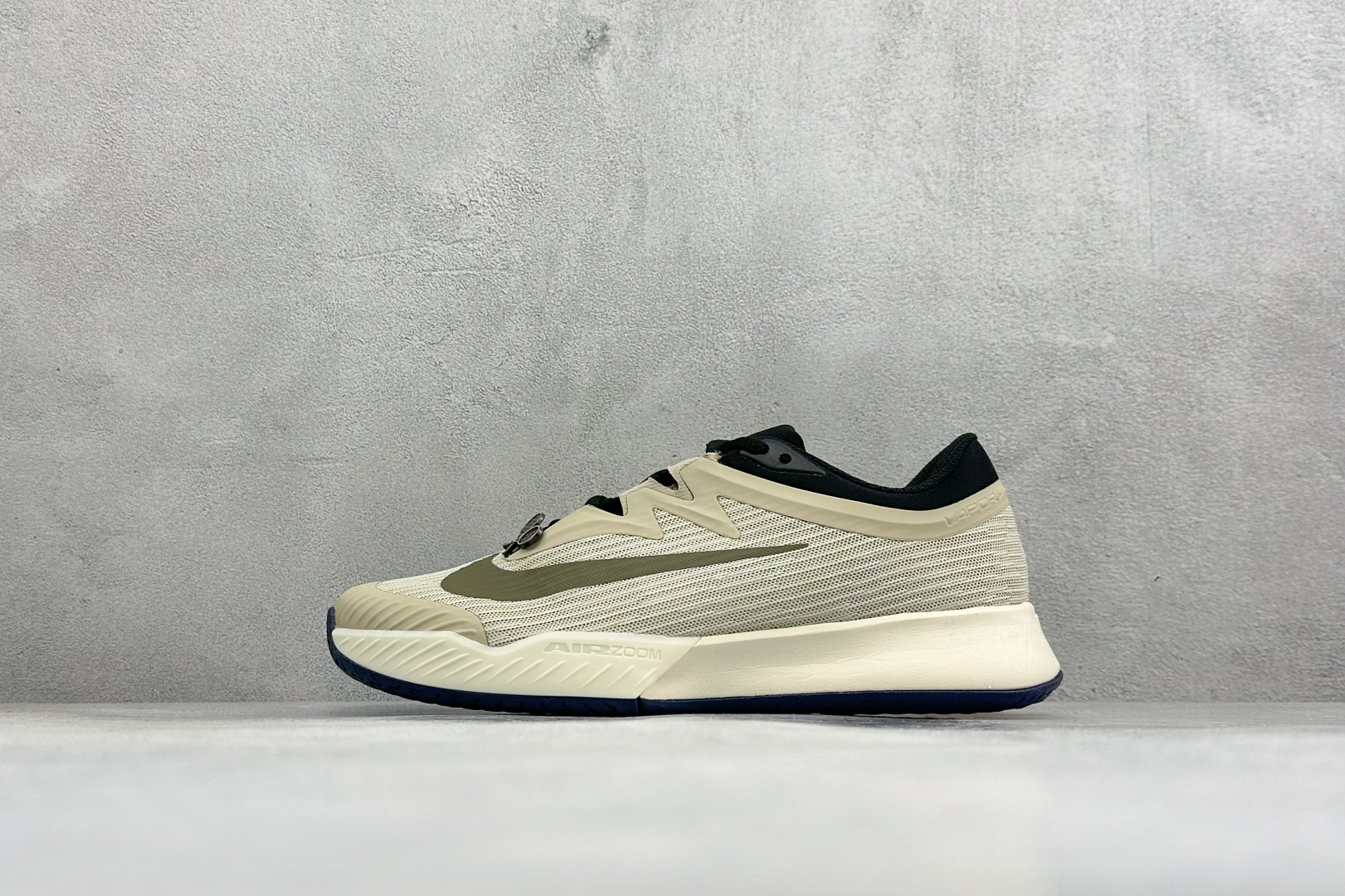 NO:953736,Local store-owned Nike ZOOM VAPOR PRO 3 HC comfortable and versatile shock-absorbing low-top tennis shoes, item number HV1483-200, size 36-45, code 30,19860909本地 放店私 Nike ZOOM VAPOR PRO 3 HC 舒适百搭减震低帮网球鞋 货号HV1483-200 尺码36-45 编码30,,Men's shoes
