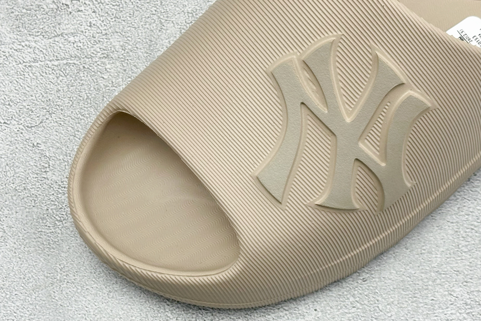 XB版MLB SKIPPER SLIDE 百搭舒适 防滑防磨一字拖鞋 货号: 3ALPS0153-50BGL 尺码：36