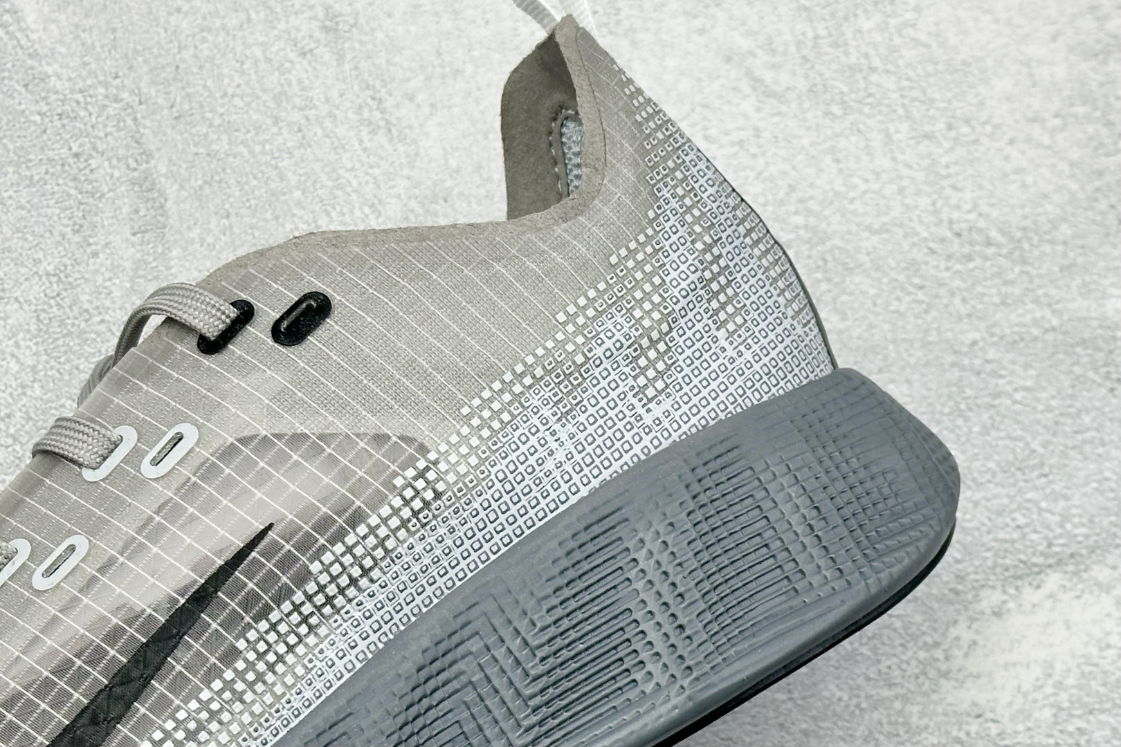 Y版Nike Ava X 耐克 舒适百搭耐磨低帮 休闲跑步鞋 采用轻盈的机能型织物鞋面 专为四季穿着而设计 流线型TPU Y版Nike Ava X 耐克 舒适百搭耐磨低帮 休闲跑步鞋 采用轻盈的机能型织物鞋面 专为四季穿着而设计 流线型TPU