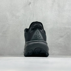 NIKE ACG PEGASUS TRAIL 网面耐磨防震跑步鞋 登月兼顾迅疾外观和稳固脚感 后跟覆面和中足动态支撑巧妙 NIKE ACG PEGASUS TRAIL 网面耐磨防震跑步鞋 登月兼顾迅疾外观和稳固脚感 后跟覆面和中足动态支撑巧妙