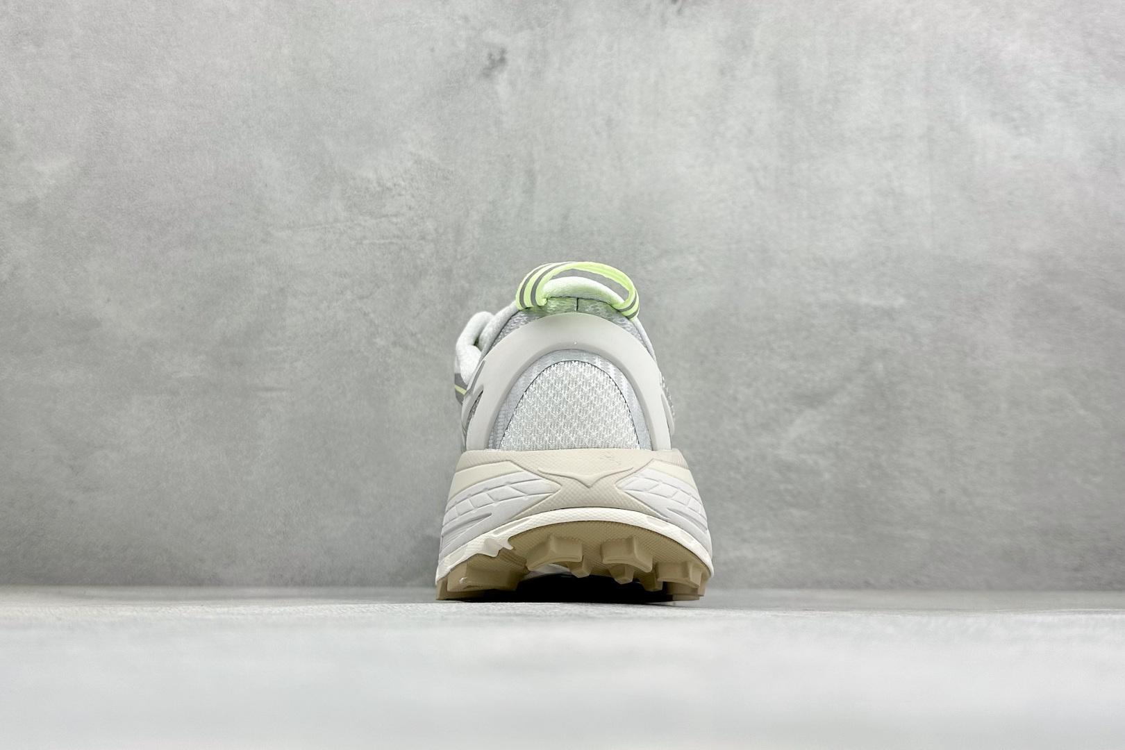 H版Hoka One One Mafate Speed 2 玛法特低帮厚底轻量户外运动鞋 #同源原厂eVent机能透气针 H版Hoka One One Mafate Speed 2 玛法特低帮厚底轻量户外运动鞋 #同源原厂eVent机能透气针