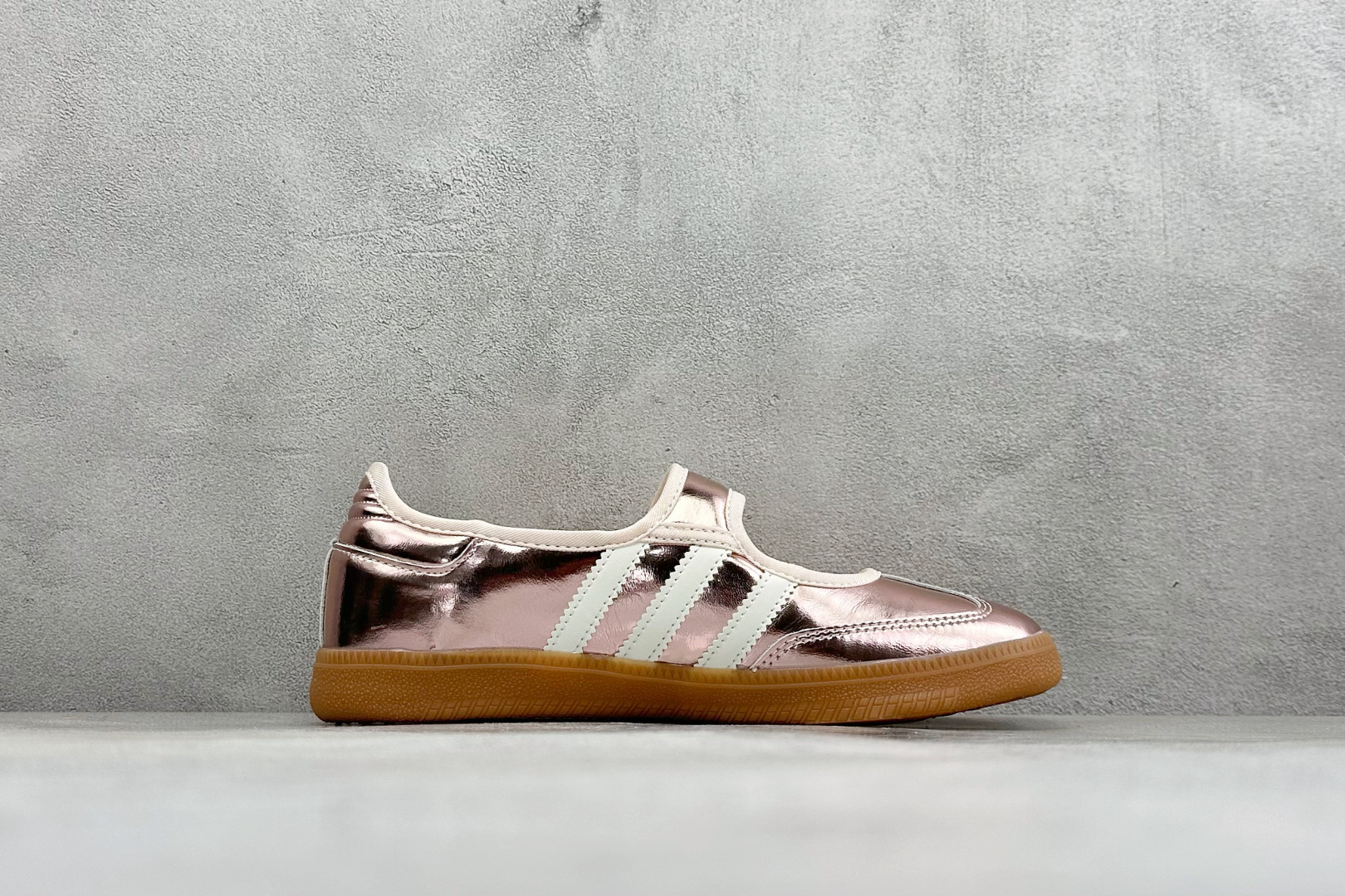 ZC版Adidas Samba Jane 阿迪达斯 玛丽珍懒人生活休闲鞋 货号：HQ7708 尺码：36-45 