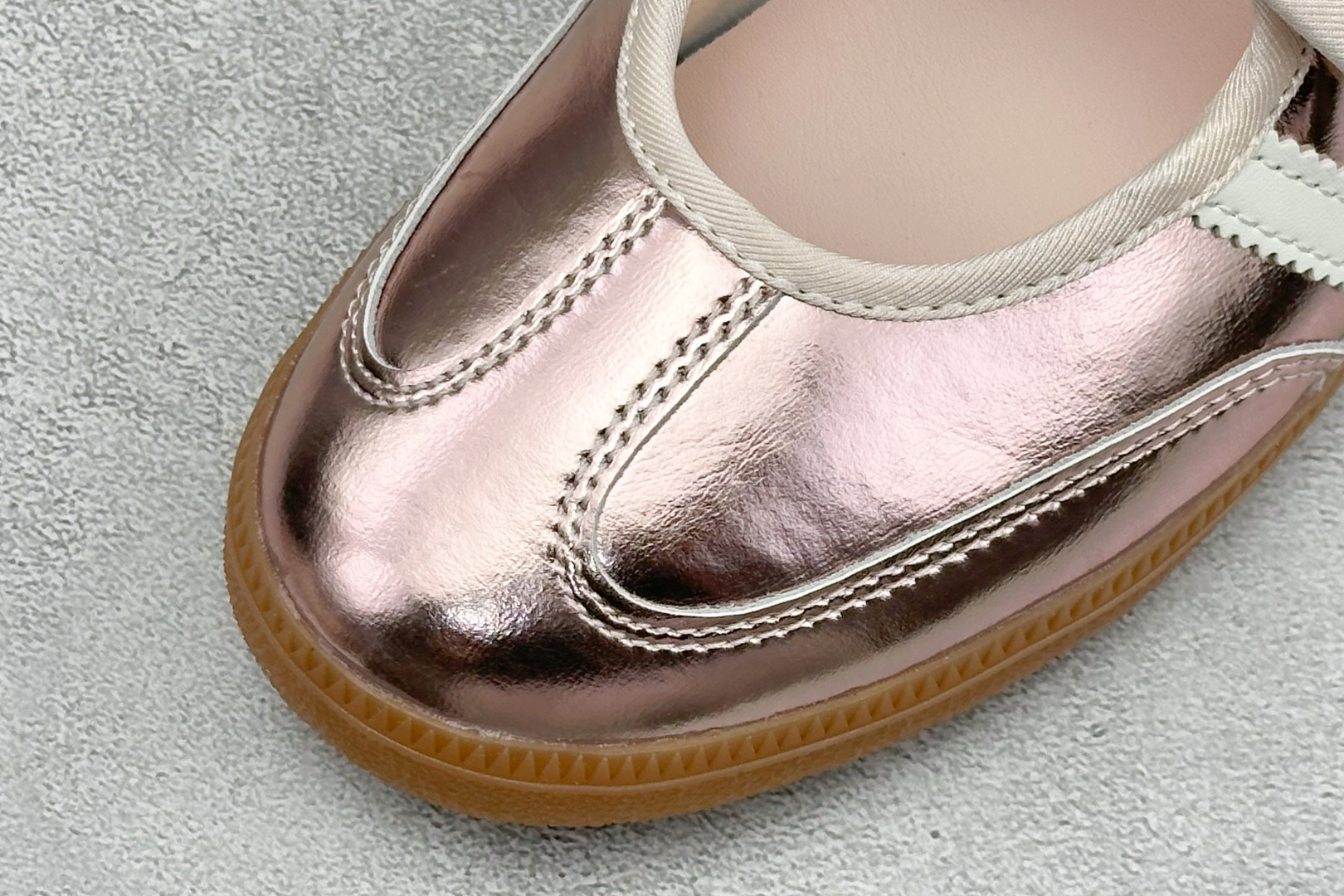 ZC版Adidas Samba Jane 阿迪达斯 玛丽珍懒人生活休闲鞋 货号：HQ7708 尺码：36-45 
