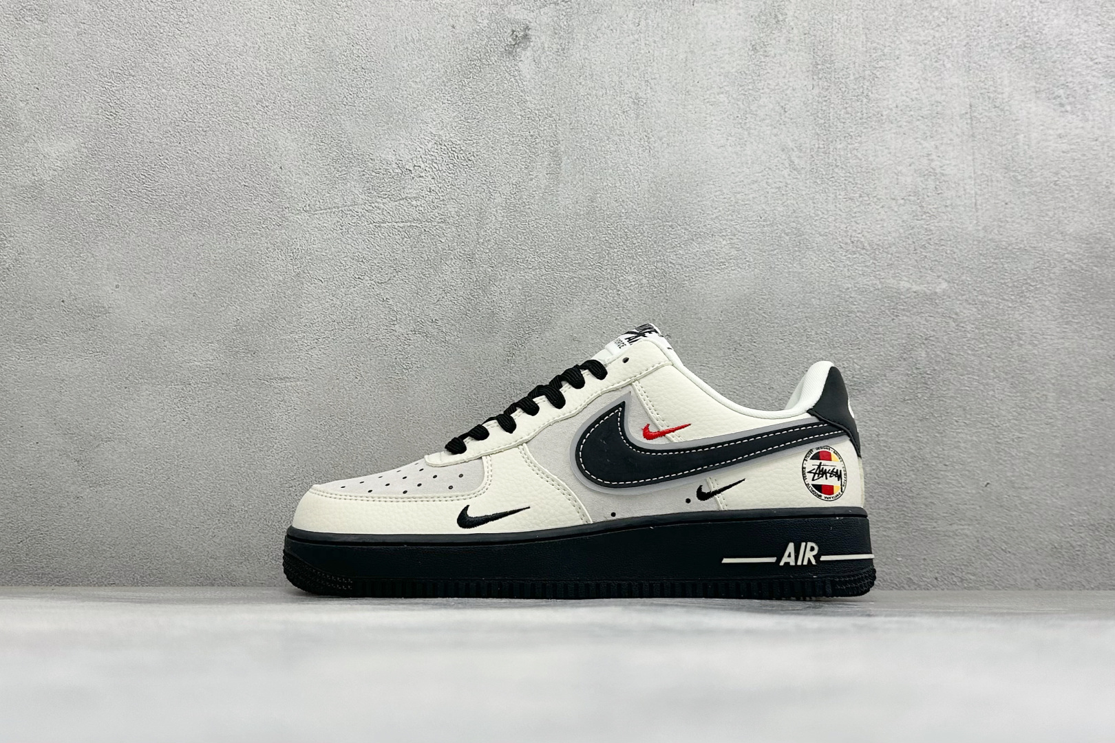 Nike Air Force 1'07 Low 空军一号低帮休闲板鞋 #原楦原纸板 纯正空军版型 内置全掌气垫 货号：D