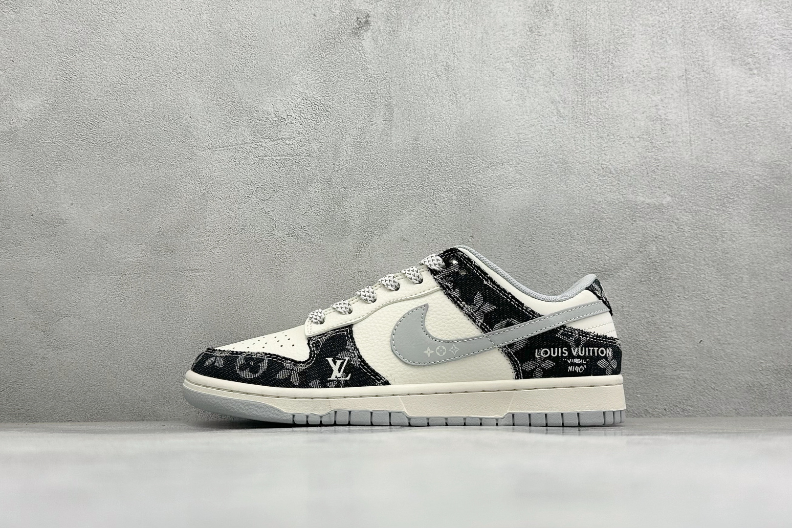 福利特价 Nike Dunk Low Retro 联名 周年高端定制 低帮休闲板鞋 #定制鞋盒 大厂纯原品质出货 超高清 福利特价 Nike Dunk Low Retro 联名 周年高端定制 低帮休闲板鞋 #定制鞋盒 大厂纯原品质出货 超高清