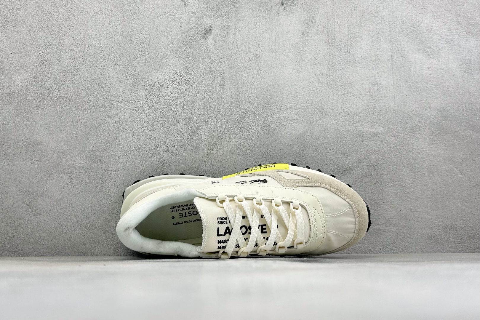 LACOSTE法国鳄鱼 织物牛剖层革 圆头系带 低帮 生活休闲鞋 尺码：40-45 