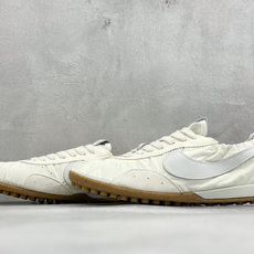 D版Jacquemus x Nike Moon Shoe SP网红薄底低帮生活休闲鞋 #鞋面采用柔软的尼龙材质与麂皮拼接 D版Jacquemus x Nike Moon Shoe SP网红薄底低帮生活休闲鞋 #鞋面采用柔软的尼龙材质与麂皮拼接