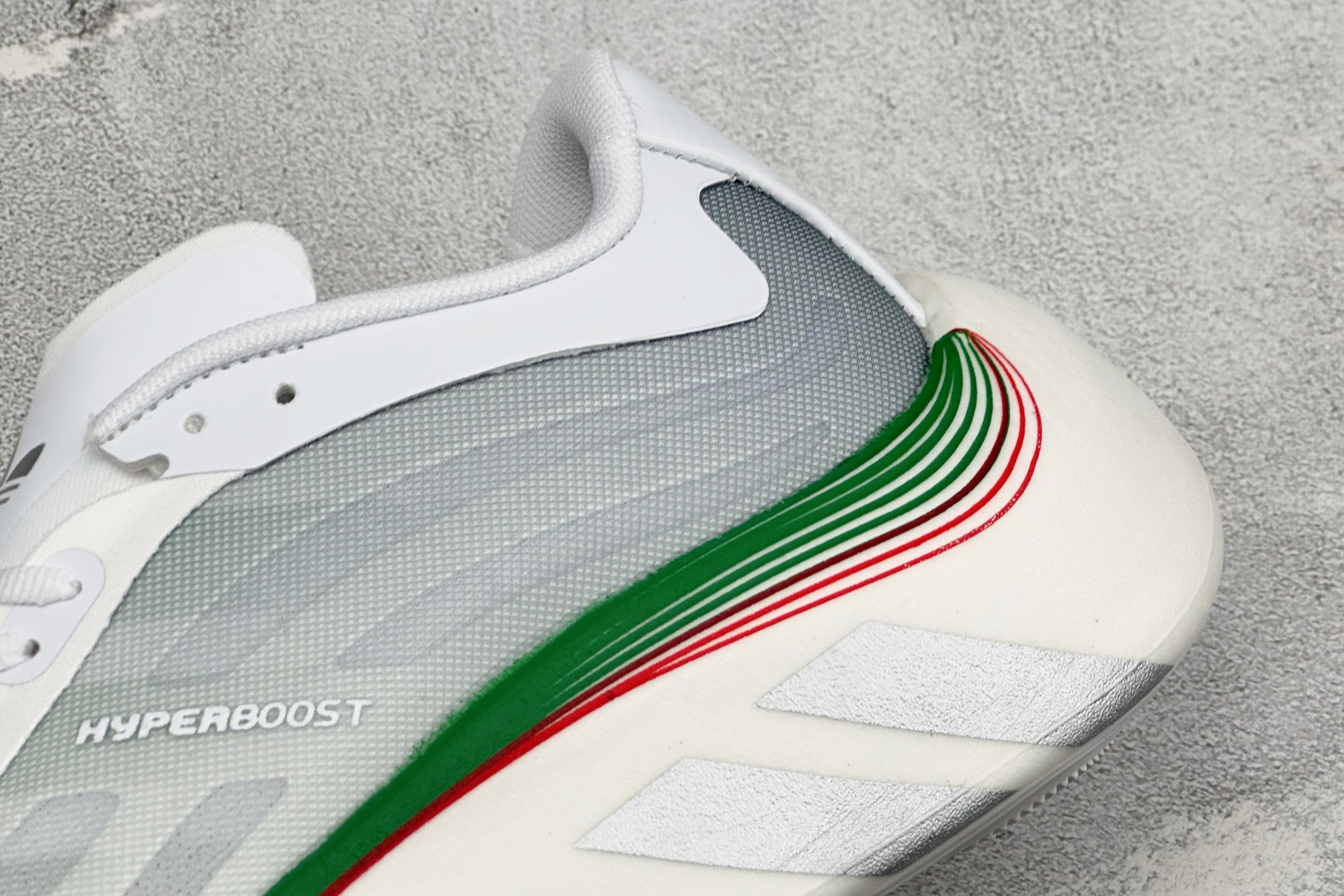 JF版Adidas HyperBoost Edge M 世界杯联名 阿迪爆米花透气缓震跑步鞋 货号：LC1126 尺码：