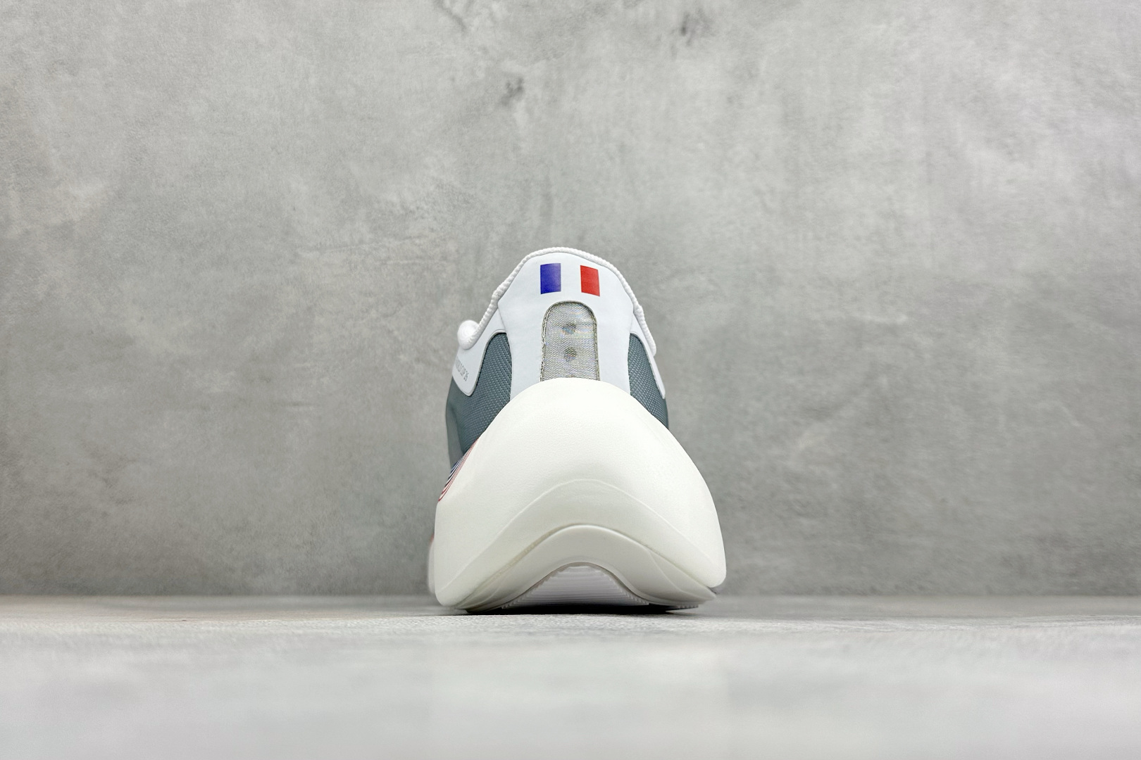 JF版Adidas HyperBoost Edge M 世界杯联名 阿迪爆米花透气缓震跑步鞋 货号：LC1131 尺码：
