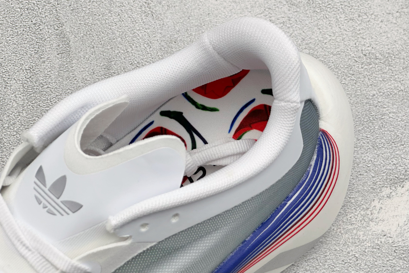 JF版Adidas HyperBoost Edge M 世界杯联名 阿迪爆米花透气缓震跑步鞋 货号：LC1131 尺码：