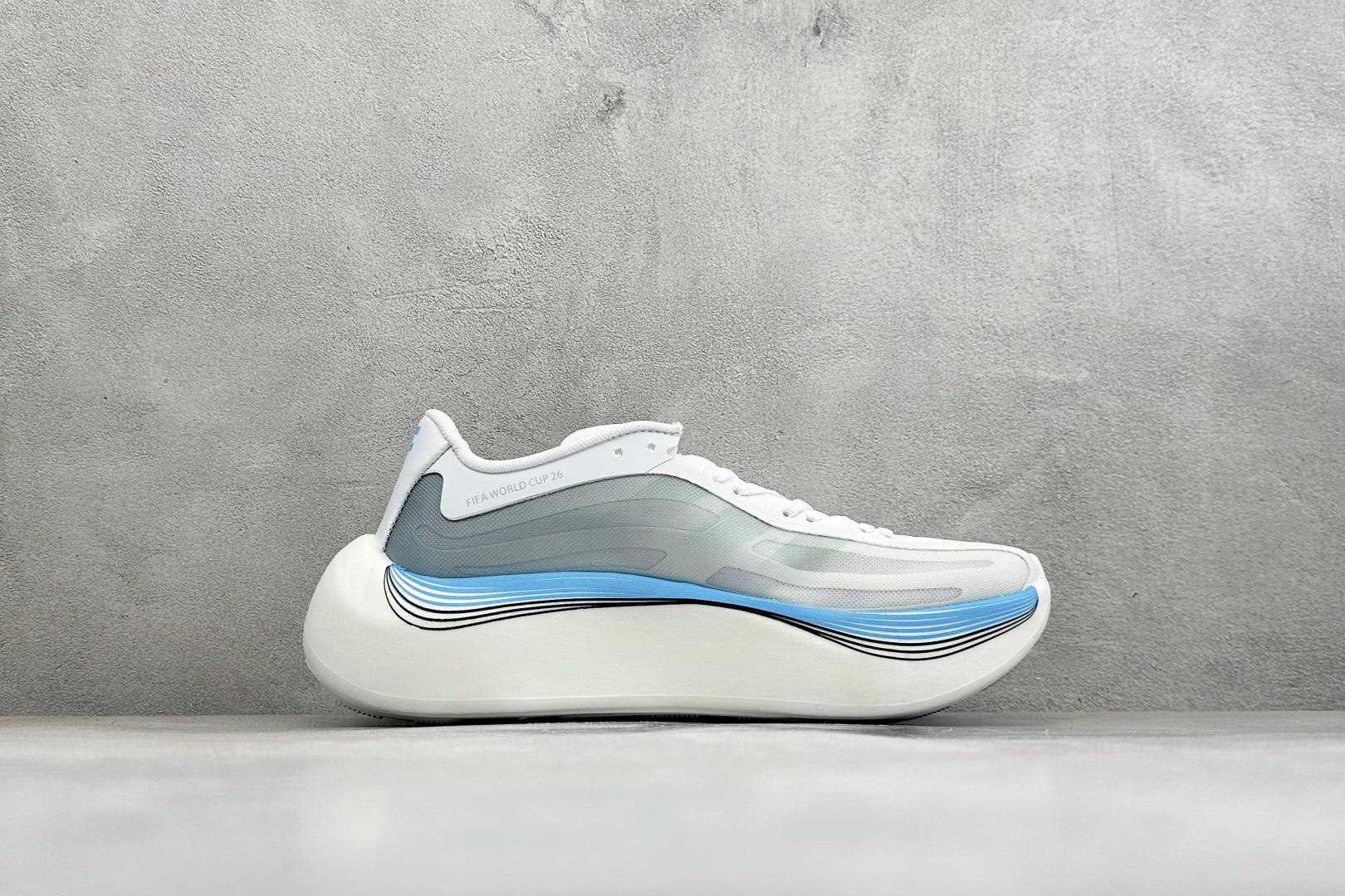 JF版Adidas HyperBoost Edge M 世界杯联名 阿迪爆米花透气缓震跑步鞋 货号：LC1128 尺码：