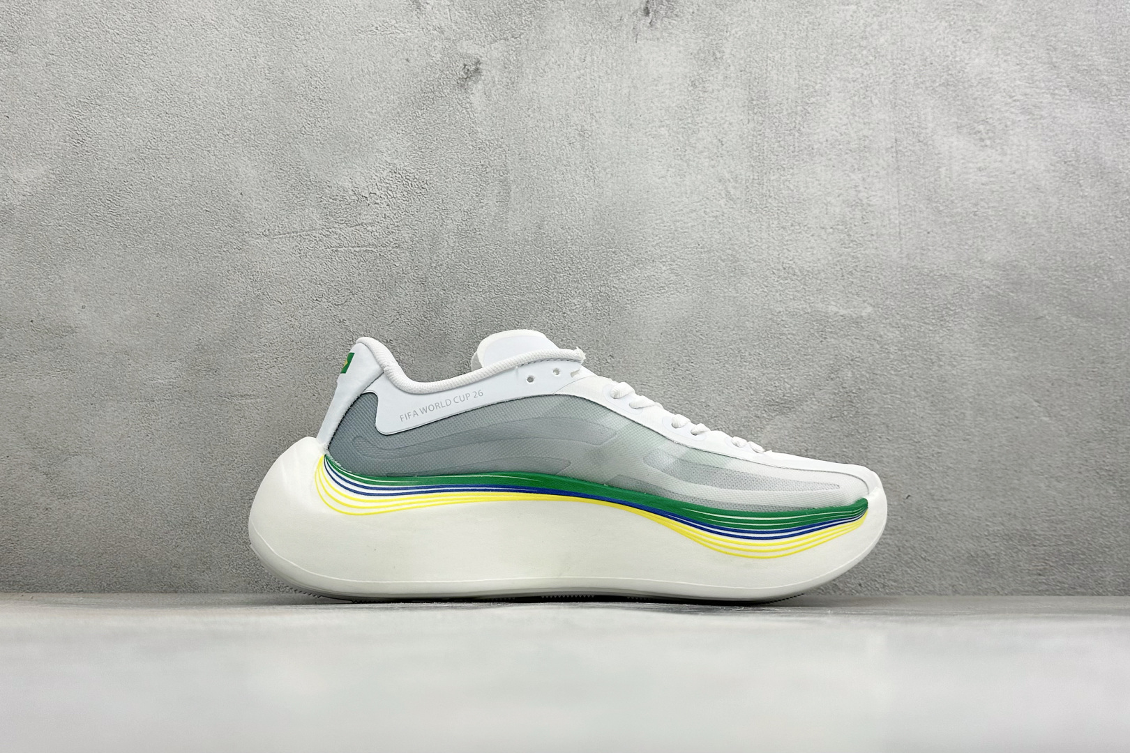 JF版Adidas HyperBoost Edge M 世界杯联名 阿迪爆米花透气缓震跑步鞋 货号：LC1125 尺码：