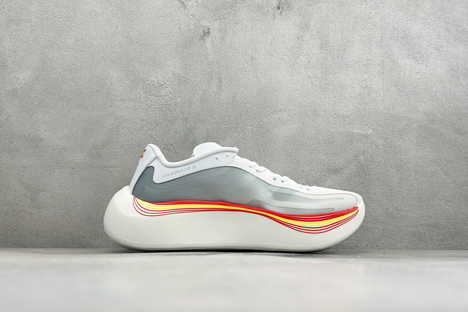JF版Adidas HyperBoost Edge M 世界杯联名 阿迪爆米花透气缓震跑步鞋 货号：LC1129 尺码：