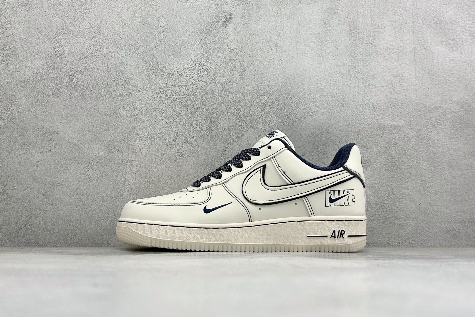 福利特价 Nike Air Force 1'07 Low 联名 空军一号低帮休闲板鞋 #原楦原纸板 纯正空军版型 内置全