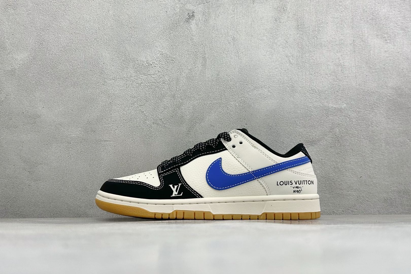福利特价 Nike Dunk Low Retro 联名 周年高端定制 低帮休闲板鞋 #定制鞋盒 大厂纯原品质出货 超高清 福利特价 Nike Dunk Low Retro 联名 周年高端定制 低帮休闲板鞋 #定制鞋盒 大厂纯原品质出货 超高清