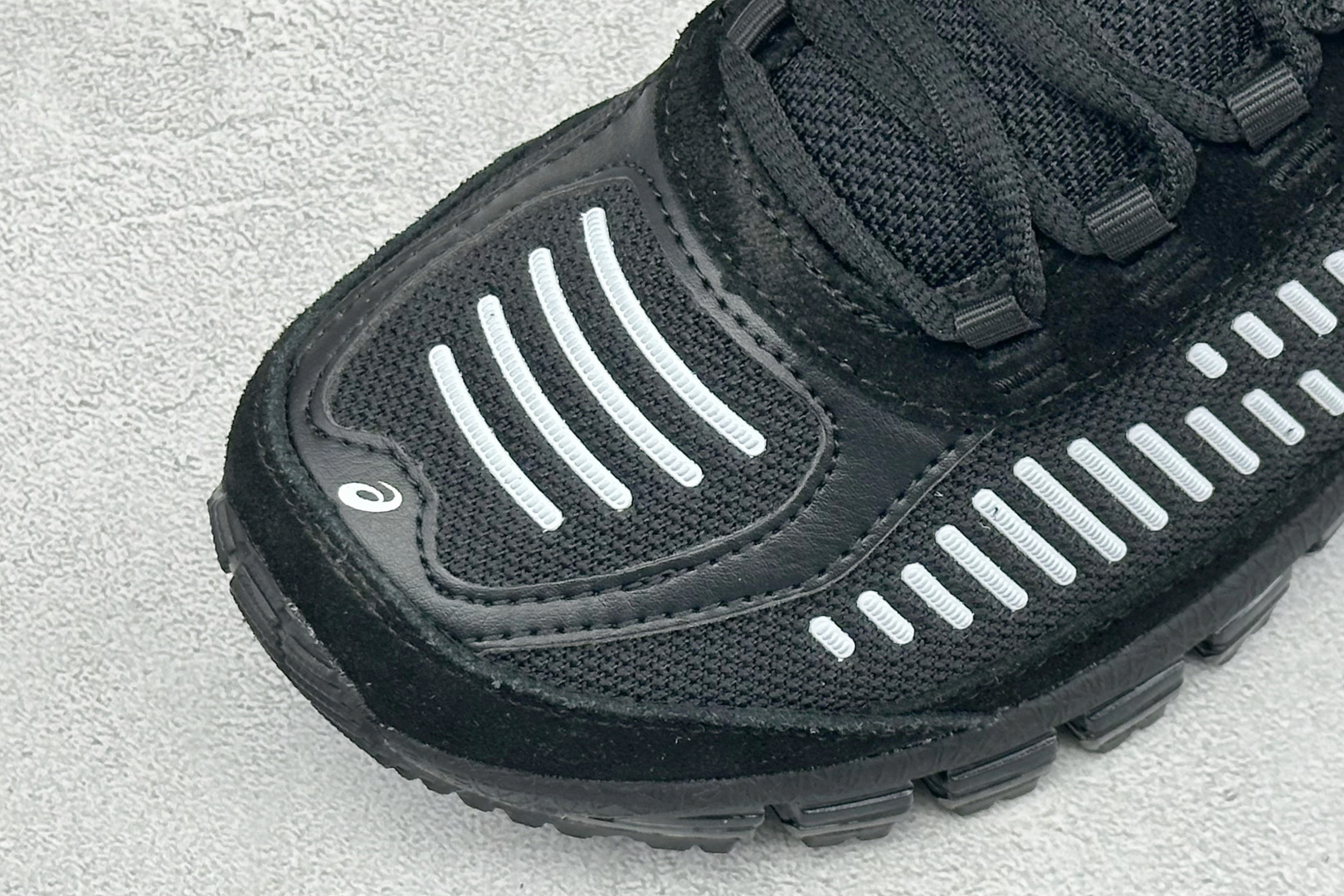 Asics Gel-Quantum 360 I AMP亚瑟士复古透气缓震耐磨跑步鞋 #鞋面采用无缝线鞋面,贴合脚型,穿着 Asics Gel-Quantum 360 I AMP亚瑟士复古透气缓震耐磨跑步鞋 #鞋面采用无缝线鞋面,贴合脚型,穿着