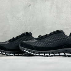 Asics Gel-Quantum 360 I AMP亚瑟士复古透气缓震耐磨跑步鞋 #鞋面采用无缝线鞋面,贴合脚型,穿着 Asics Gel-Quantum 360 I AMP亚瑟士复古透气缓震耐磨跑步鞋 #鞋面采用无缝线鞋面,贴合脚型,穿着